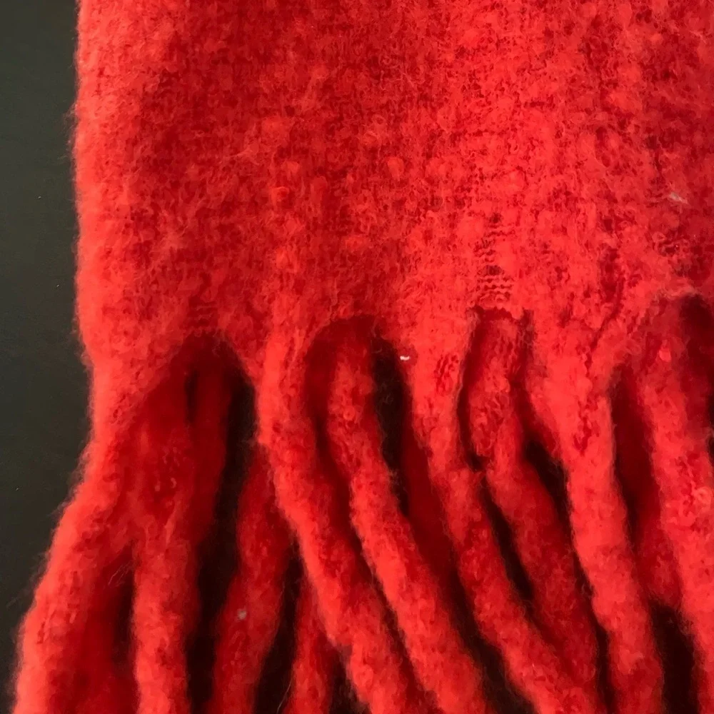 NWT Melrose & Market Fringe Oversized Scarf Shawl Red
